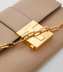 TOM FORD Leather T Clasp Bag U8006 Shoulder Bags 14 TOM FORD Leather T Clasp Bag U8006 Shoulder Bags -TOM FORD Shop tom ford leather t clasp bag 16456076 31894637 1000