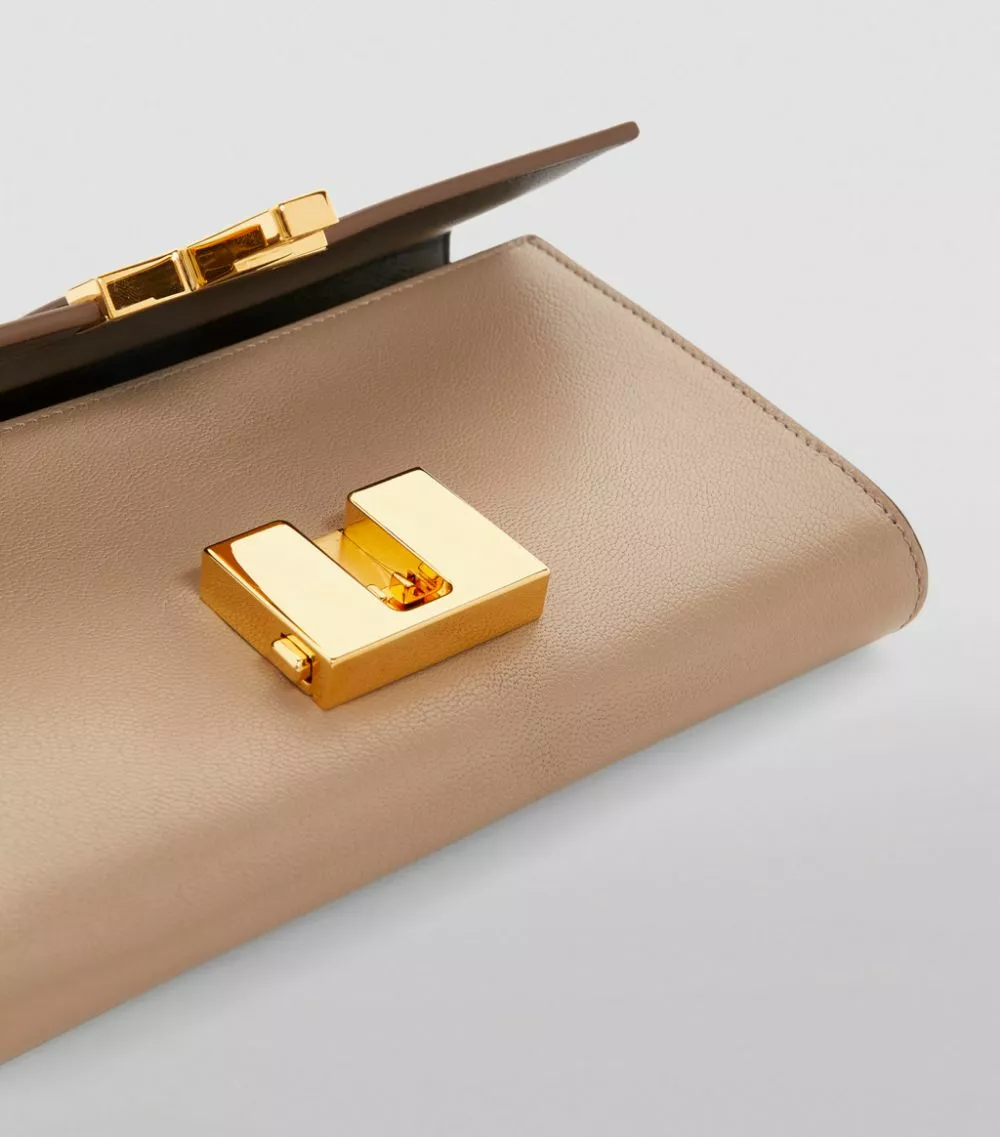 TOM FORD Leather T Clasp Bag U8006 Shoulder Bags 8 TOM FORD Leather T Clasp Bag U8006 Shoulder Bags - Image 8