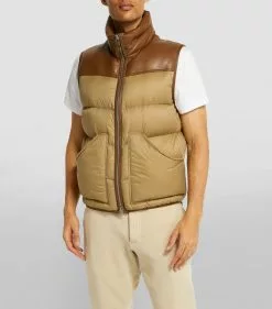 TOM FORD Lightweight Quilted Gilet 272 LT BGE SLD Gilets -TOM FORD Shop tom ford lightweight quilted gilet 17530951 37205598 1000
