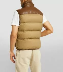 TOM FORD Lightweight Quilted Gilet 272 LT BGE SLD Gilets -TOM FORD Shop tom ford lightweight quilted gilet 17530951 37205599 1000