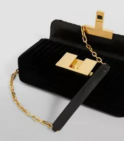 TOM FORD Quilted Velvet T Clasp Shoulder Bag u9000 Shoulder Bags 14 TOM FORD Quilted Velvet T Clasp Shoulder Bag u9000 Shoulder Bags -TOM FORD Shop tom ford quilted velvet t clasp shoulder bag 16454905 31894438 1000
