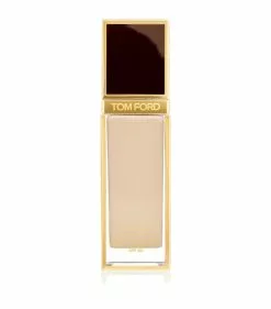 TOM FORD Shade And Illuminate Soft Radiance Foundation SPF 50 2.7 VELLUM Foundations