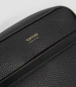 TOM FORD Small Leather Messenger Bag BLK BLK Messenger Bags -TOM FORD Shop tom ford small leather messenger bag 15086190 25842272 1000
