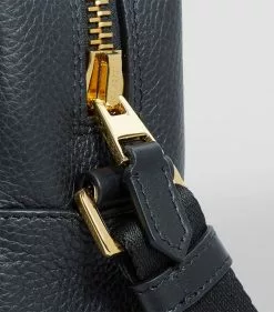 TOM FORD Small Leather Messenger Bag BLK BLK Messenger Bags -TOM FORD Shop tom ford small leather messenger bag 15086190 25842276 1000