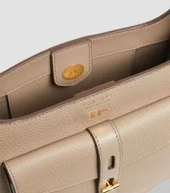 TOM FORD Small Leather T Twist Cross-Body Bag U8006 Crossbody Bags 9 TOM FORD Small Leather T Twist Cross-Body Bag U8006 Crossbody Bags -TOM FORD Shop tom ford small leather t twist cross body bag 16456063 31894140 1000